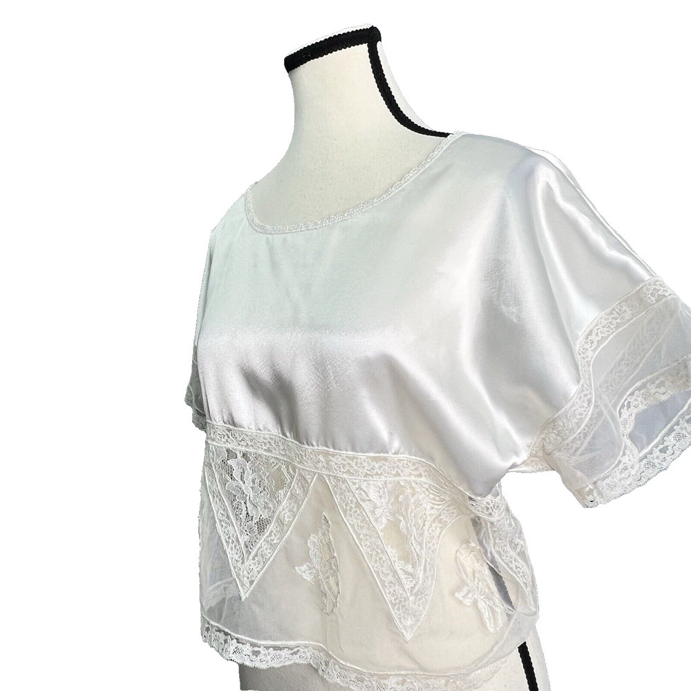 Vintage 90s Victoria Secret Ivory Satin & Lace Short Sleeves Top Sz S Delicate‎ - Picture 2 of 16